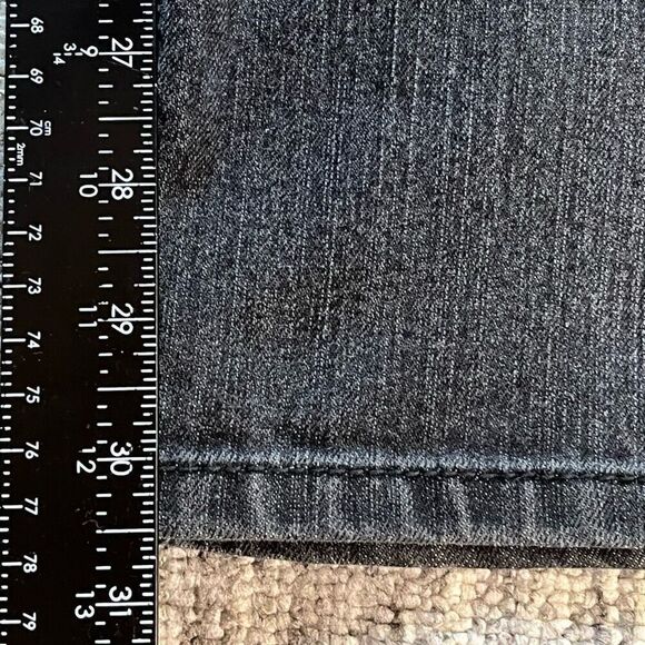 Style & Co‎ Women’s Size 12 Straight Leg Hip Hugger Jeans Black Faded Denim - Picture 7 of 9